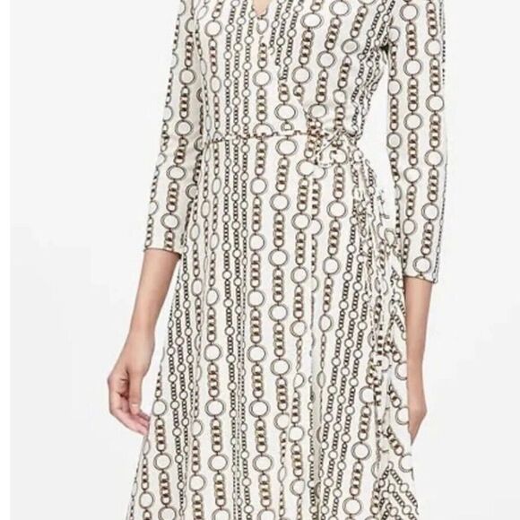 NEW Banana Republic White/Gold Jersey Wrap Dress, Chain Link Print,Medium, $99 - Picture 1 of 12